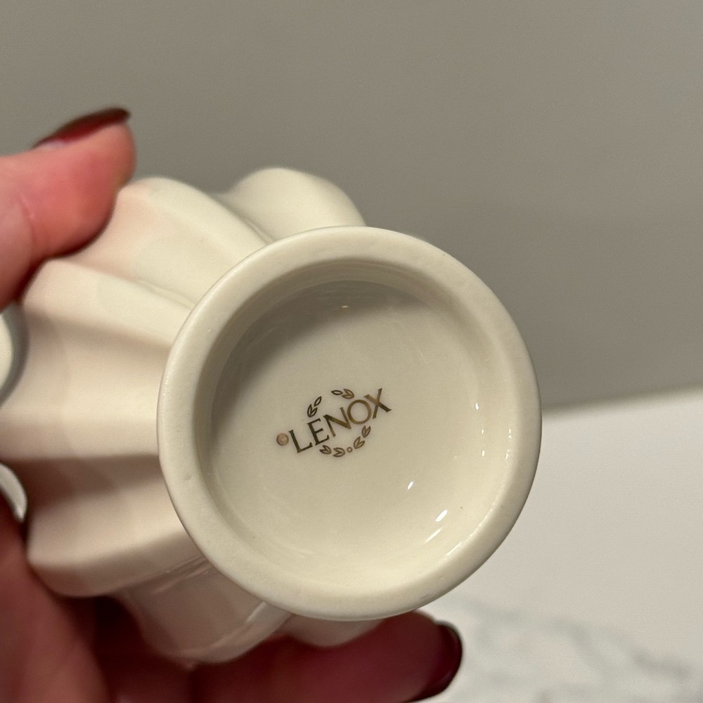 Lenox Ivory and Gold Trim Bud Vase - Picture 5 of 6